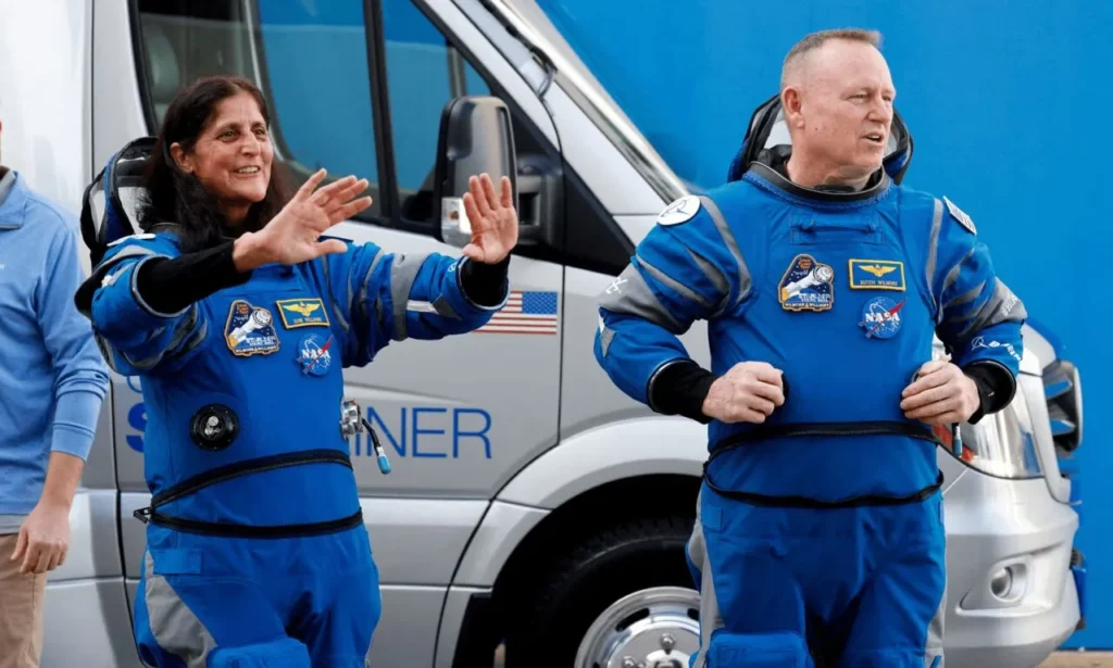 NASA astronotları Butch Wilmore ve Suni Williams