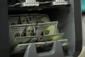 dolar-2400791-1