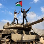 7 Ekim 2023’teki saldırı sırasında Hamas güçleri bir İsrail tankını ele geçirdi ve üzerine Filistin bayrağı çekti. Aynı saldırıda bazı İsrailli askerler de esir alındı.